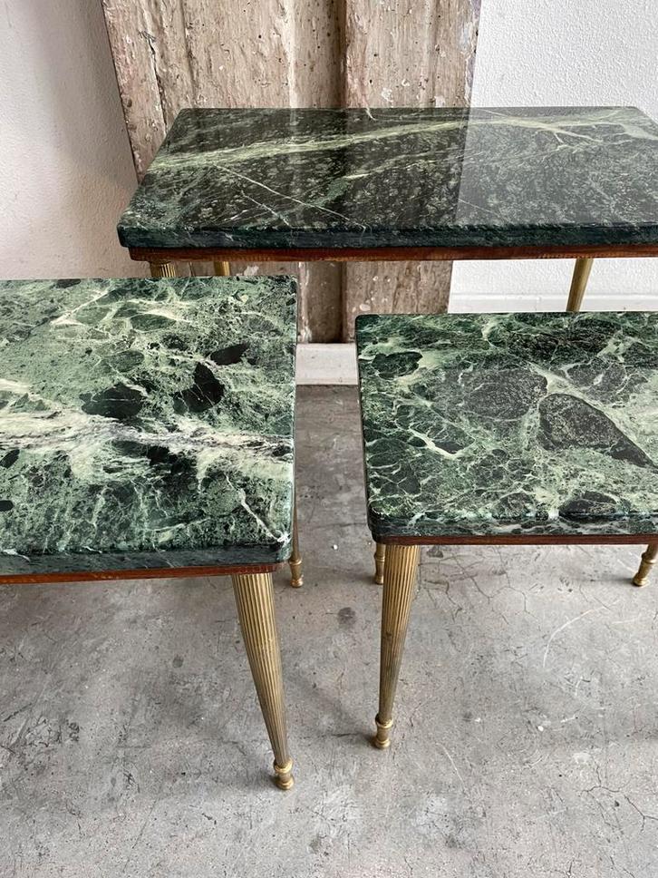 Vintage tafeltjes groen marmer jaren 60, Antiek en Kunst, Antiek | Meubels | Tafels, Ophalen