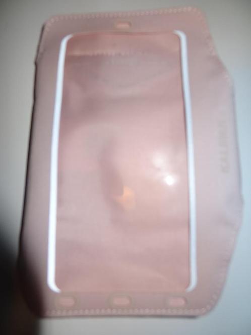 Kalenji hardlooparmband voor telefoon  in rose nieuwstaat, Telecommunicatie, Mobiele telefoons | Hoesjes en Frontjes | Apple iPhone