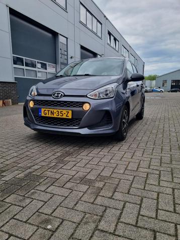 Hyundai i10 1.0i 66pk 5pl. Aut 2019 Grijs beschikbaar voor biedingen