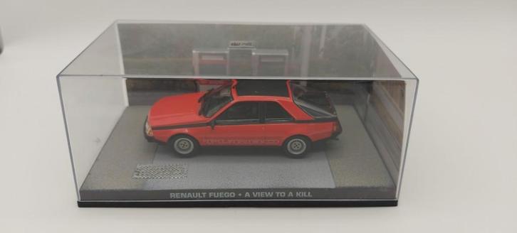 #86 Renault Fuego James bond auto met boekje, Hobby en Vrije tijd, Modelauto's | 1:43, Nieuw, Auto, Overige merken, Verzenden