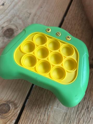 Poppit spel - Leuk en leerzaam! beschikbaar voor biedingen