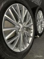 18” originele Toyota Corolla Cross velgen + winterbanden, Auto-onderdelen, Banden en Velgen, 18 inch, Gebruikt, Banden en Velgen