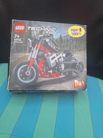 Lego technic compleet kijk beschrijving beschikbaar voor biedingen