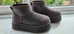 Ugg W classic mini dipper kleur thundercloud, Ophalen of Verzenden, Zo goed als nieuw
