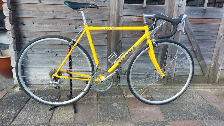 Giant Peloton 7000 53 cm vintage shimano zgan, Fietsen en Brommers, Fietsen | Racefietsen, Zo goed als nieuw, Giant, 10 tot 15 versnellingen