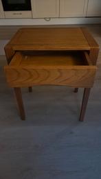 Nachtkastje, Ophalen, Minder dan 45 cm, 55 tot 70 cm, Zo goed als nieuw