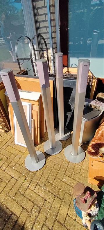  Sony home cinema set 4 staande boxen 1 kleine box 1 basbox beschikbaar voor biedingen