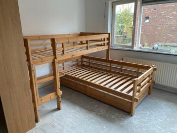 Houten Stapelbed met Lattenbodem beschikbaar voor biedingen