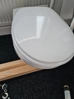 Sphinx hangend Toilet., Ophalen, Zo goed als nieuw, Toilet