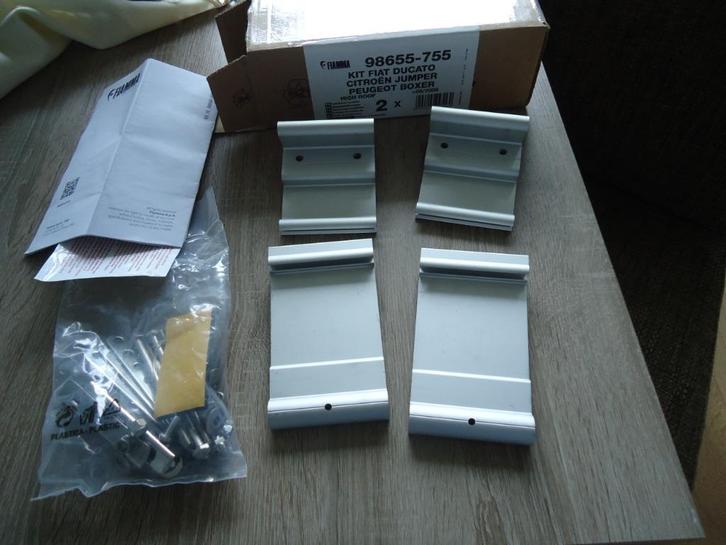 Set Fiamma F45 steunen., Caravans en Kamperen, Camper-accessoires, Nieuw, Ophalen of Verzenden