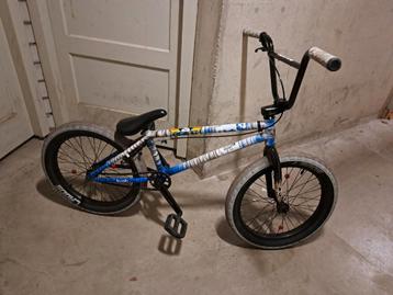 BMX TRICK BIKE. VAN MAFIA BIKE'S .   beschikbaar voor biedingen