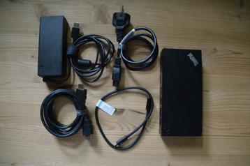  Lenovo ThinkPad Universal USB-C Dock docking station beschikbaar voor biedingen