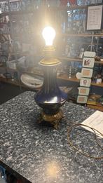 Antieke lamp, Ophalen, Zo goed als nieuw, Beton