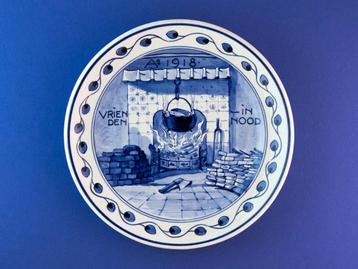 Porceleyne Fles 1918 Vrienden in Nood 18cm (1) Blauw WO-1 beschikbaar voor biedingen