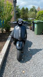 Vespa sprint 2021 e5, Fietsen en Brommers, Scooters | Vespa, Gebruikt, Maximaal 45 km/u, Vespa S, Ophalen of Verzenden