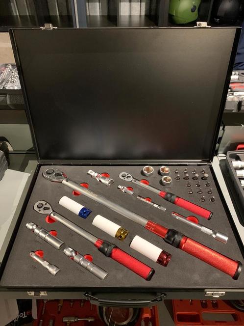 Nieuw! 32-delige Momentsleutelset van UltraToolz – In Doos, Auto diversen, Autogereedschap, Nieuw, Ophalen of Verzenden