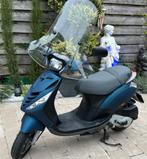 Hele nette piaggio Zip 2009 met nog maar 06688 km gelopen, Gebruikt, Maximaal 45 km/u, Zip, Ophalen of Verzenden