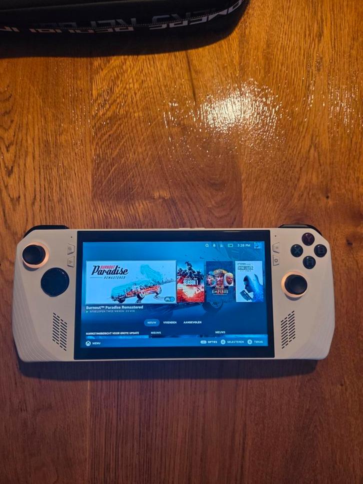 Asus Rog Ally Z1 Extreme 1 TB, Spelcomputers en Games, Spelcomputers | Overige, Zo goed als nieuw, Ophalen of Verzenden