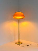 Vintage mushroom vloerlamp, Cosack Leuchten ‘70, Huis en Inrichting, Lampen | Vloerlampen, Metaal, Vintage retro buisframe design rotan webbing papercord deens