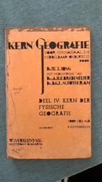 1941 geografie boek ou, Boeken, Schoolboeken, Ophalen of Verzenden, Gelezen, Aardrijkskunde, Versluys