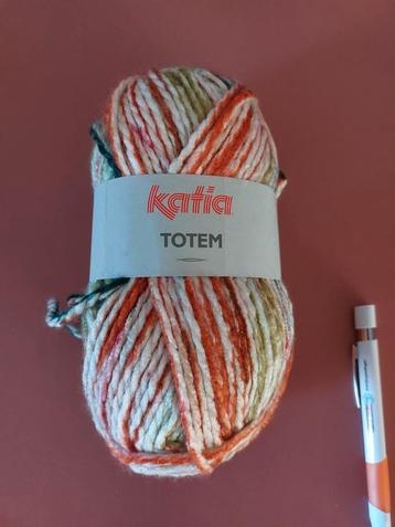 Katia Totem  beschikbaar voor biedingen