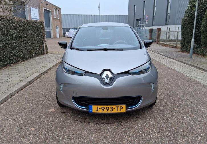 Renault ZOE Q210 inclusief accu 22kWh, Auto's, Renault, Particulier, ZOE, Elektrisch, Hatchback, Automaat, Geïmporteerd, Zilver of Grijs