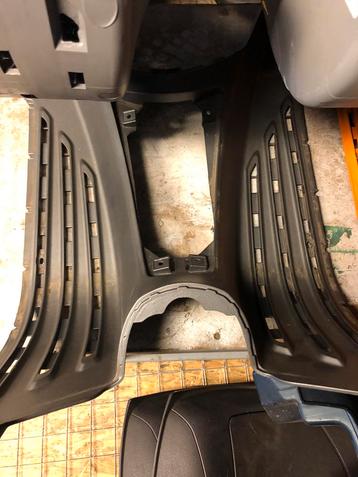 Vespa sprint kappen gts lx piaggio zip beschikbaar voor biedingen