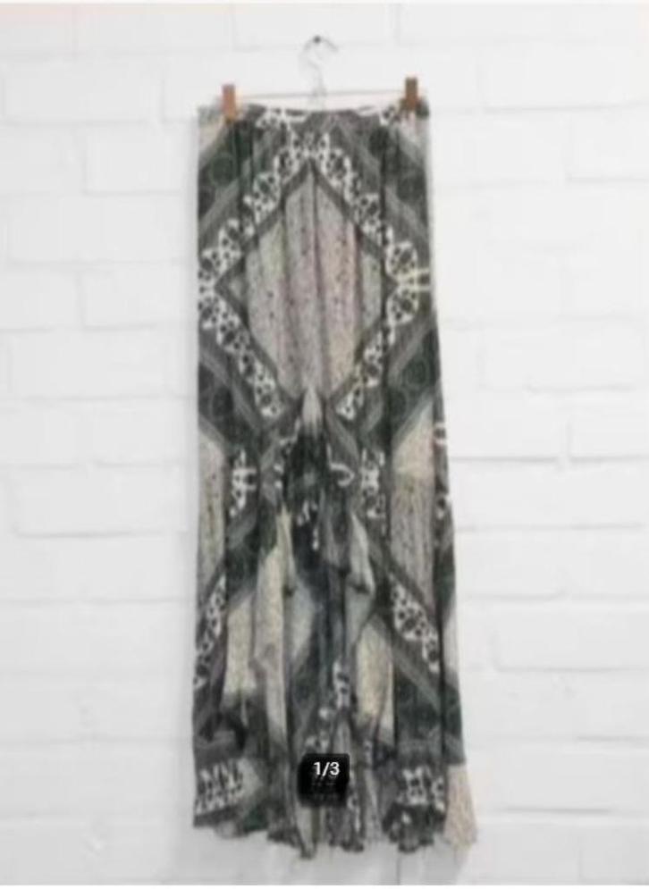 BA&SH - Prachtige rok maat 0/XS - Nieuw €190 - BASH, Kleding | Dames, Rokken, Nieuw, Maat 34 (XS) of kleiner, Groen, Onder de knie