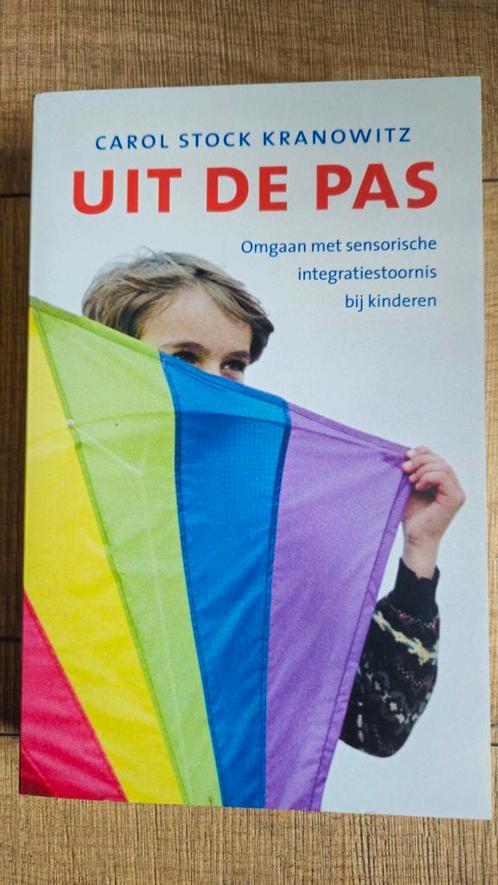 C. Kranowitz - Uit de pas, Boeken, Psychologie, Nieuw, Ophalen of Verzenden