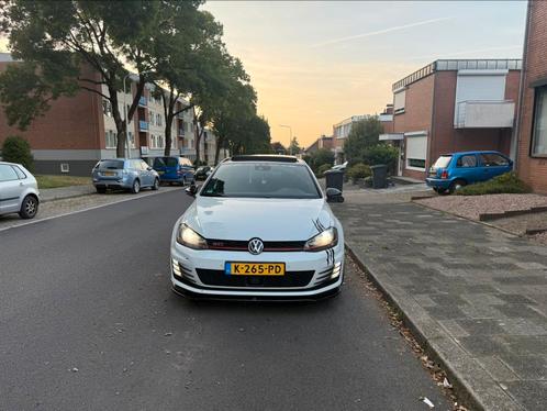 Volkswagen Golf 2.0 TSI 162KW 5D DSG 2014 Wit, Auto's, Volkswagen, Particulier, Golf, Benzine, D, Hatchback, Automaat, Geïmporteerd