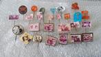 26 verschillende speldjes Beatrix en claus., Verzamelen, Speldjes, Pins en Buttons, Ophalen of Verzenden, Zo goed als nieuw, Overige onderwerpen