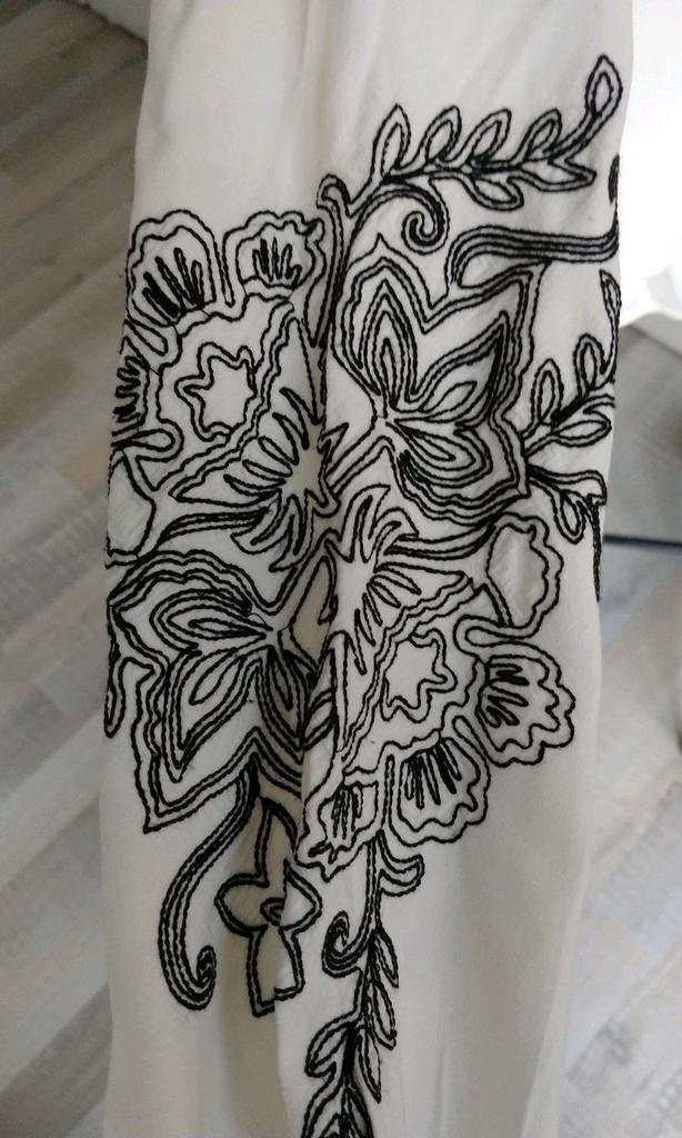 Geborduurde blouse wit maat M, Kleding | Dames, Blouses en Tunieken, Zo goed als nieuw, Maat 38/40 (M), Wit, Ophalen of Verzenden