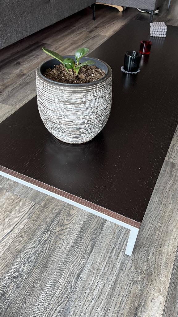 Mooie Salontafel Kronos - massief houten blad (Wengé kleur), Huis en Inrichting, Tafels | Salontafels, Gebruikt, Minder dan 50 cm