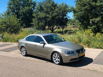 BMW 523i  dealer onderhouden beschikbaar voor biedingen