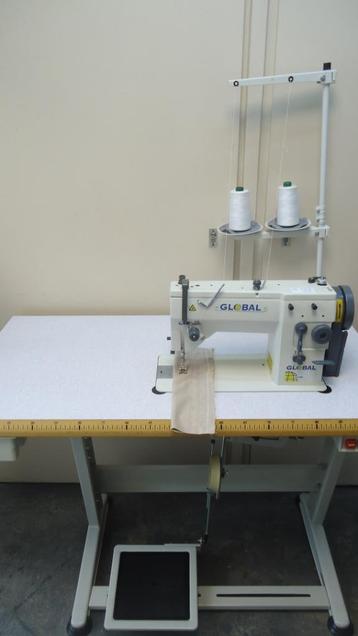 Industrie Naaimachine Global zig -zag Rechtstikker beschikbaar voor biedingen