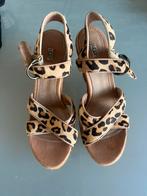 Ugg Espadrilles met rotan  sleehak, Ophalen of Verzenden, Zo goed als nieuw