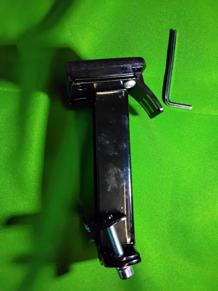 NIEUW! Basil BasEasy Stuurpenhouder €8,99, Fietsen en Brommers, Fietsaccessoires | Fietsgereedschap, Nieuw, Overig gereedschap