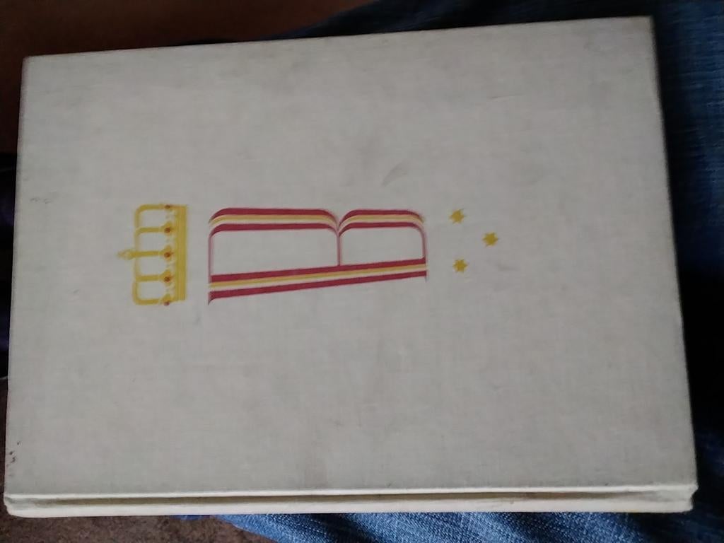 Prins Bernard, Onze Prins in Publiek en Binnenskamers, Boeken, Ophalen