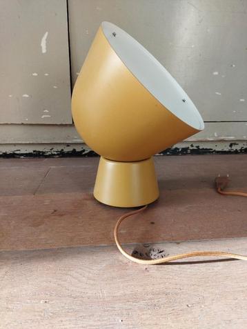 Ikea PS Ola tafel lamp okergeel uit 2017  beschikbaar voor biedingen