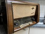 Loewe opta Antieke radio, Ophalen