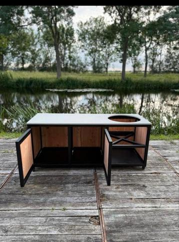 Buitenkeuken barbecue kamado  beschikbaar voor biedingen