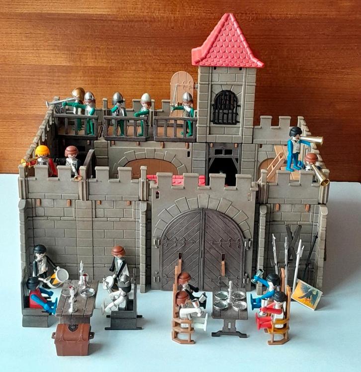 Vintage Playmobil 3446 kasteel met veel extra's - jaren 70, Kinderen en Baby's, Speelgoed | Playmobil, Gebruikt, Ophalen of Verzenden