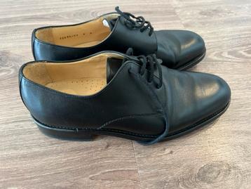 Duurzame ledere veterschoenen 43 beschikbaar voor biedingen