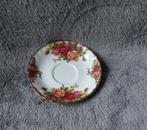 ROYAL ALBERT 1 Schoteltje 🙂, Antiek en Kunst, Antiek | Servies los, Ophalen of Verzenden