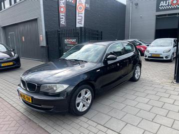 BMW 1-serie 116i Introduction 3e Eigenaar! Airco NAP APK beschikbaar voor biedingen