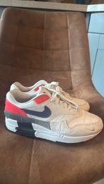 Nike air max 1, Ophalen, Sneakers of Gympen, Gedragen, Nike air max