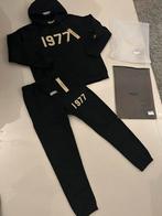Nieuwe essentials pak 1977 nieuwe joggingpak, Ophalen, Nieuw, Maat 48/50 (M)