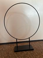 Decoratie Ring Krans op Standaard, Huis en Inrichting, Woonaccessoires | Kransen, Ophalen, Nieuw