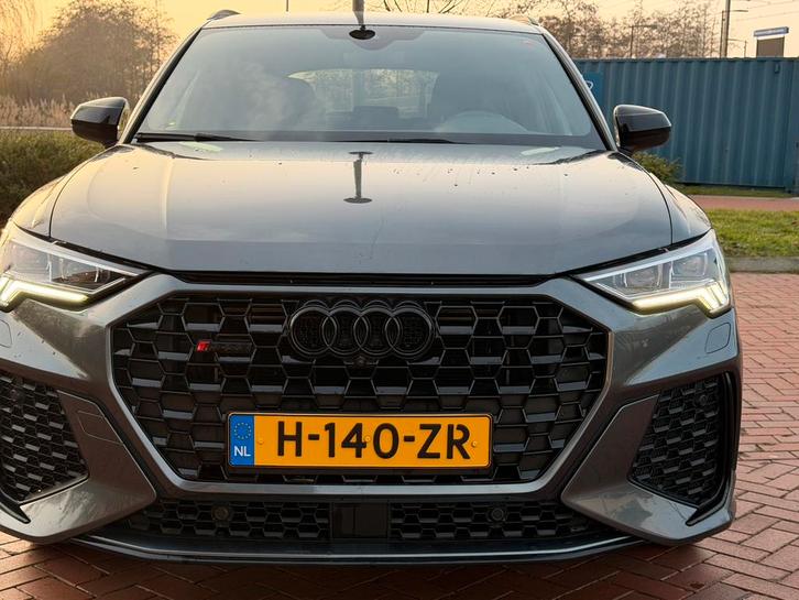 Audi Q3 TFSI 45 (RSQ3 look ) quatro, Auto's, Audi, Particulier, Q3, Benzine, SUV of Terreinwagen, Geïmporteerd, Zilver of Grijs
