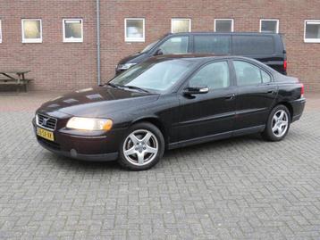 Volvo S60 2.4 D5 185Pk Edition I * Trekhaak * Clima * Lichtm beschikbaar voor biedingen